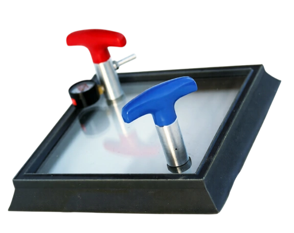 Рамка вакуумная квадратная с вакуумметром и ручками-клапанами (230х230 мм) 1