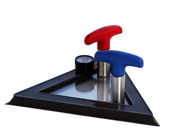 Рамка вакуумная треугольная с вакуумметром и ручками-клапанами 1