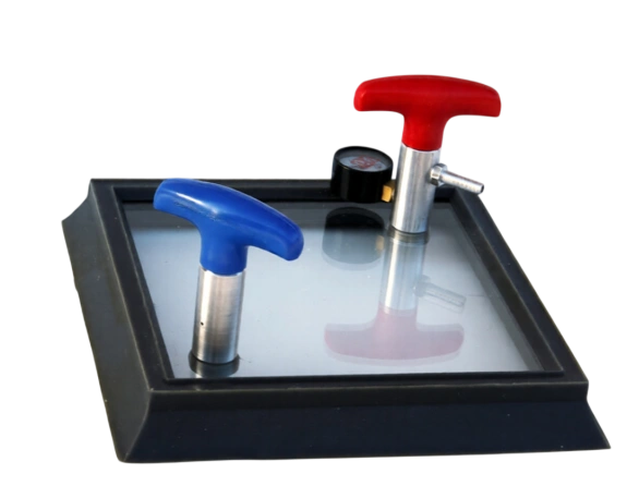 Рамка вакуумная квадратная с вакуумметром и ручками-клапанами (230х230 мм) 2