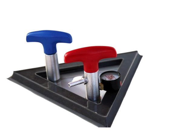 Рамка вакуумная треугольная с вакуумметром и ручками-клапанами 2